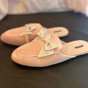 Victoria's Secret Blush Velvet Slippers with Rhinestone Bow